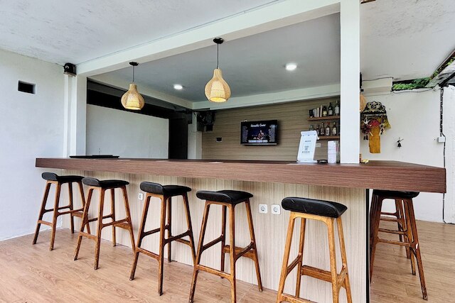 カサ コマラ ウルワツ