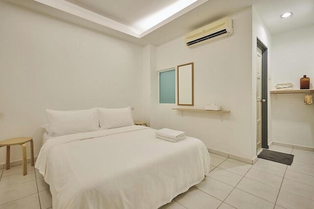 スリーピー ノマド ホステル