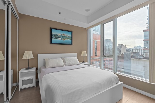 Entertainment District Suites -DT TO