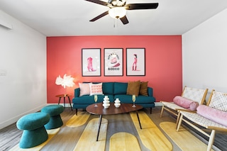 Sunrise Vista-walk to Downtown Old Town & Bars!