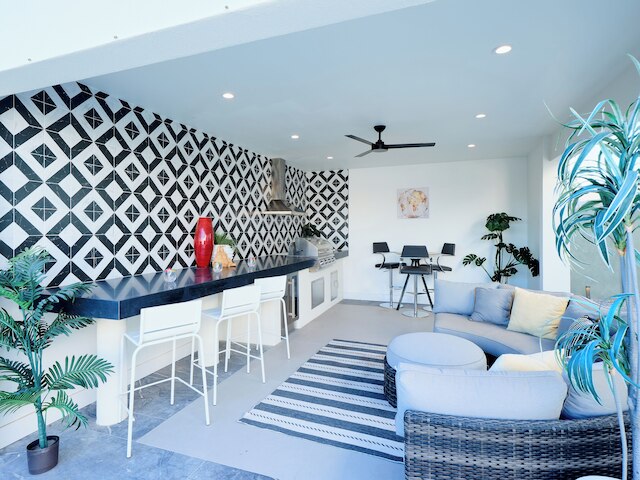 Havana - Walk to Old Town - Heated Pool & Spa