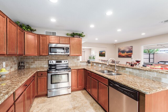 Games Galore - Old Town Scottsdale - Pool - Mini Golf & More!