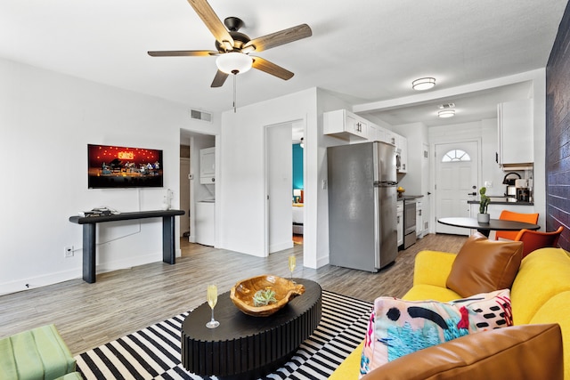 Dawn - Walk to Old Town & Entertainment District