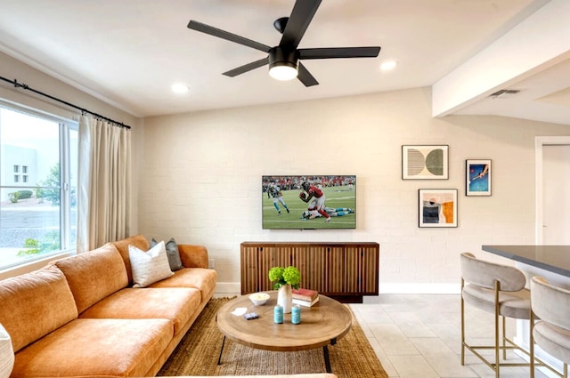 Brilliance-fire Pit & Foosball-walk to Old Town