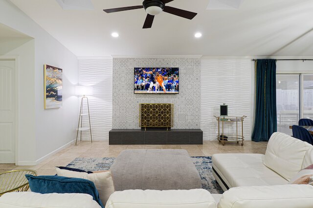 Old Town Saguaro - Pool - Fire Pit- Heart of Old Town