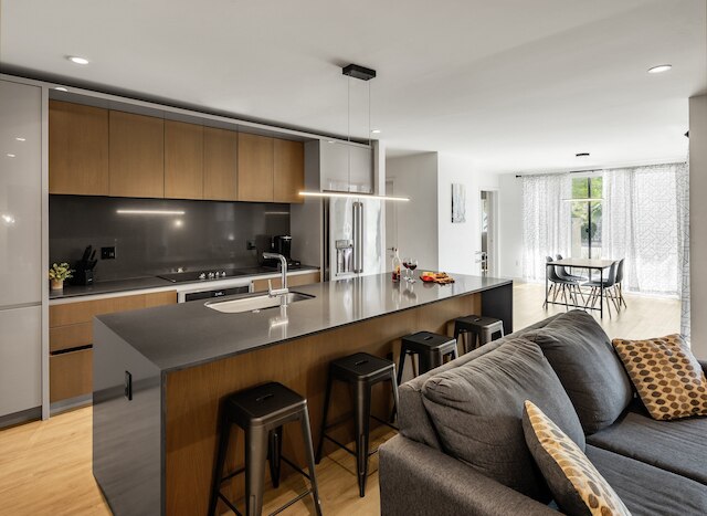 Coach House - Hot Tub - Heart of Old Town