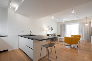 LIV Athinum 1 - Luxury Apartment 4C