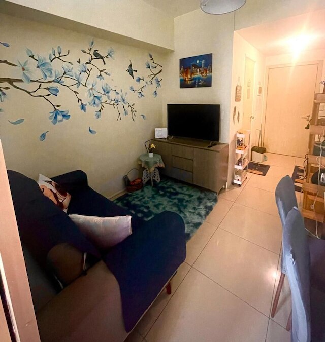 Condo With Balcony at Makati SM Jazz