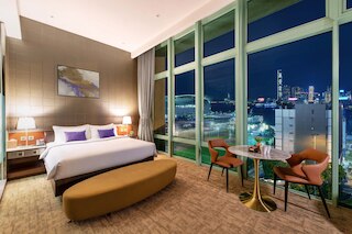 Hong Kong Harbour Hotel