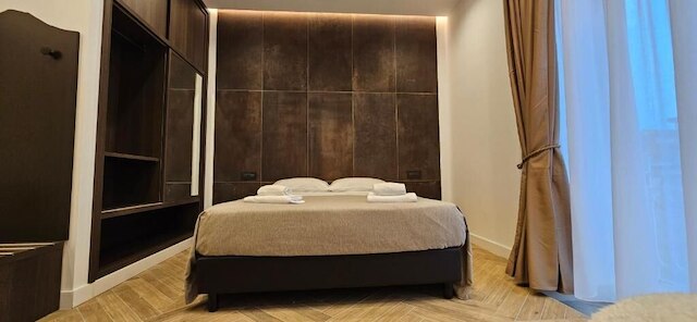 ディモラ ネアポリス デラックス