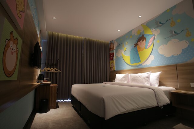 Creative Restart Hotel