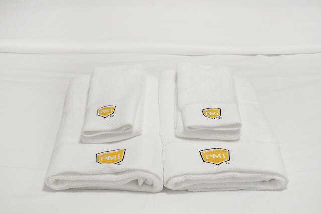 コージー プライベートルームズ ニア SF トランスポ