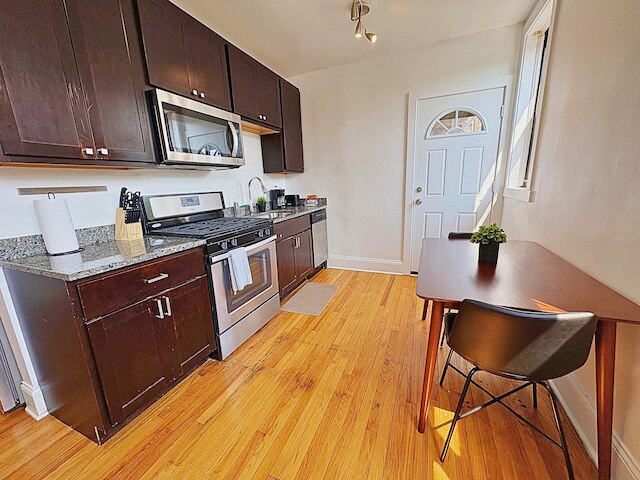 Furnished 1BR - Woodlawn 2W