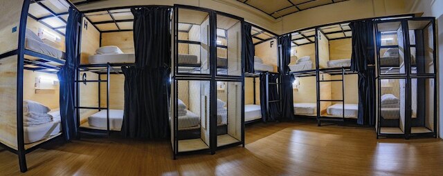 プールサイド By Mingle