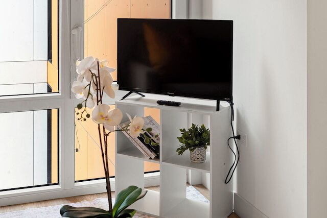 City Studio Escape Bright, Sleek & Modern