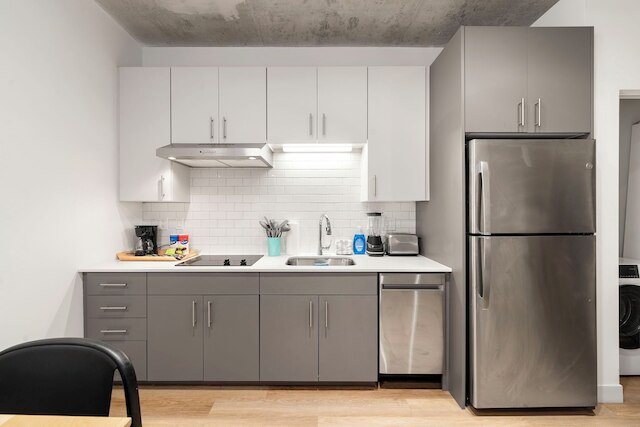 City Studio Escape Bright, Sleek & Modern