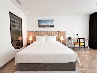 Nesta Celia Danang Hotel