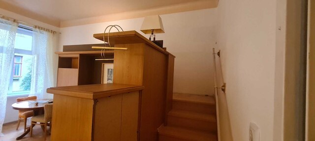 Elegant 2BR Prime Central Location