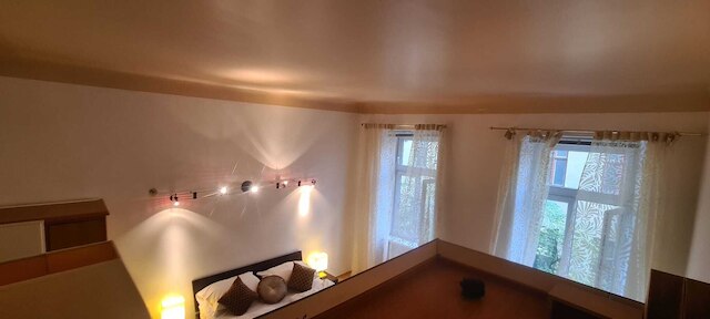 Elegant 2BR Prime Central Location