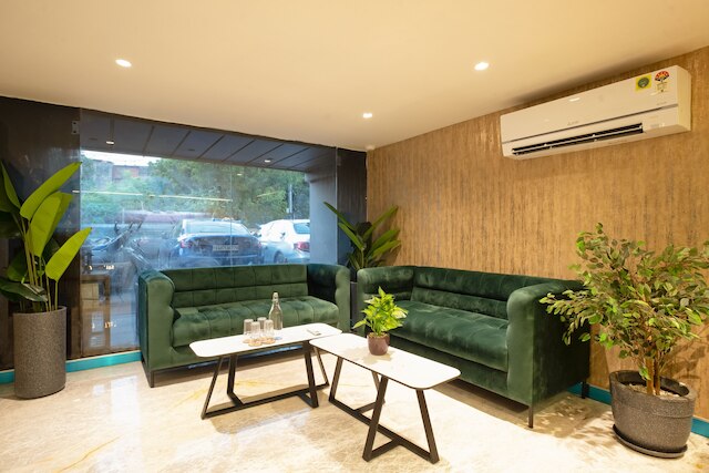 ソルトステイズ プレミア ナライナ セントラル デリー