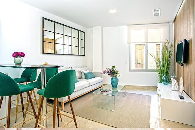 マグニフィセント アパートメント ウィズ パーフェクト ロケーション. ムリリョ III