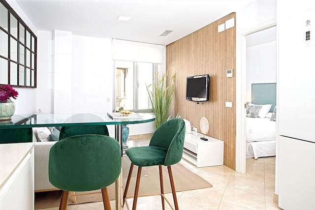 マグニフィセント アパートメント ウィズ パーフェクト ロケーション. ムリリョ III