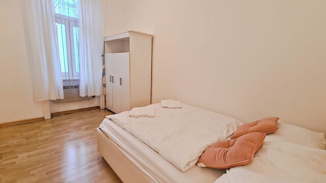 Modern 2BR Apt Long Stays Sleeps 5