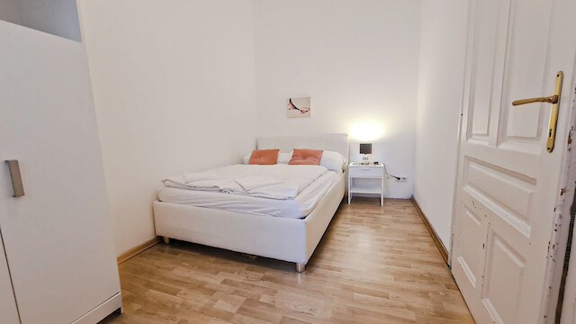 Modern 2BR Apt Long Stays Sleeps 5