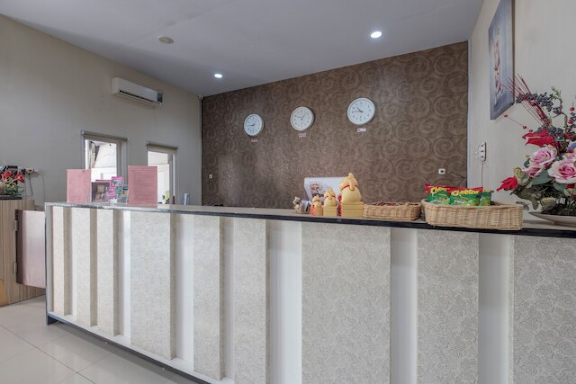 ホテル O マカッサル ニア パンタイ ロサリ フォーマリー ホテル アストラ ノヴィリア