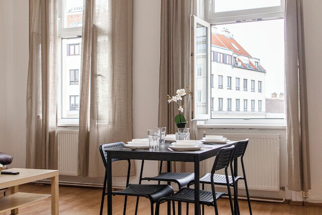 Comfy 2BR Apt Central Vienna