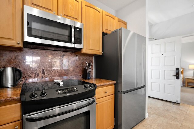 Grand Champions 3 Free Rental Cars KBM Resorts Extra Large Corner Suite 3 Units, 4 Bedrooms Ml-1496