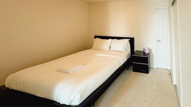 RivetStays - The Fly Luxury Suites