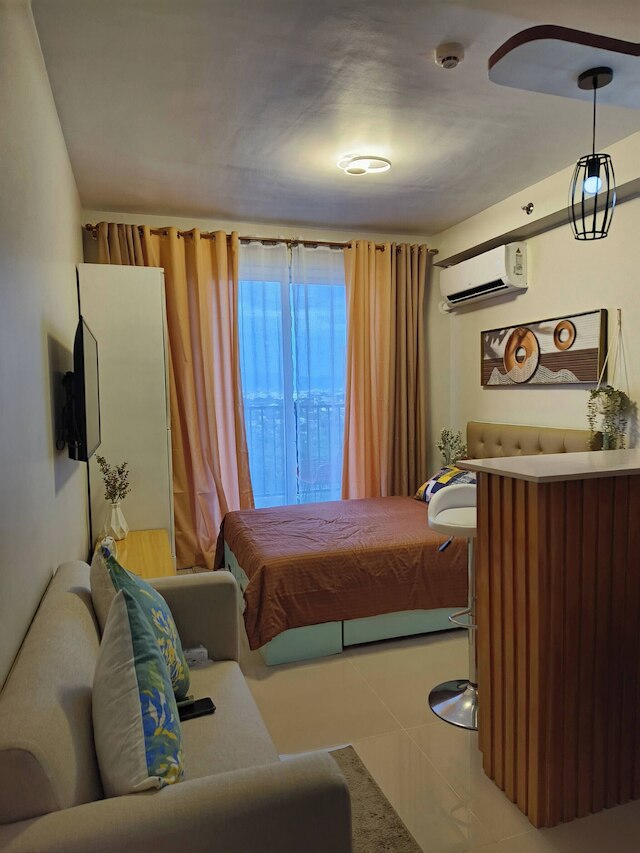 Studio w Pool, Mountain & City View Mactan Airport