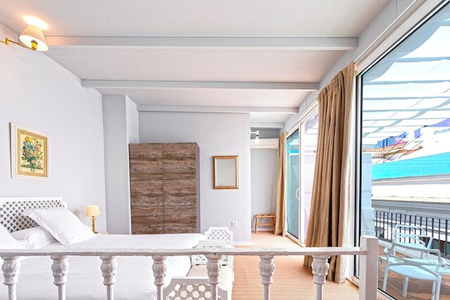 ハウス ウィズ テラス ニア カセドラル. マテオス ガゴ VI