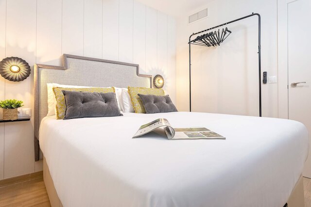 ブライト 3 ベッドルーム アパートメント イン グラナダ レコギダス III