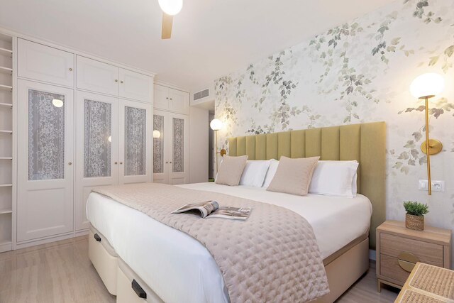 ブライト 3 ベッドルーム アパートメント イン グラナダ レコギダス III