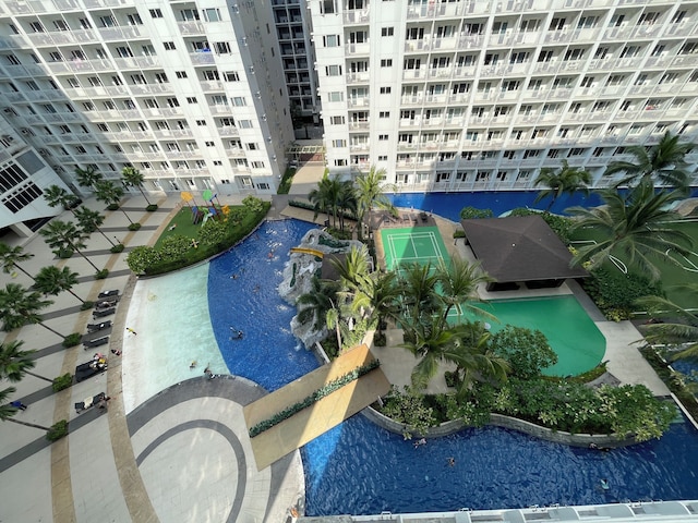 Cozy Room in Modern Parañaque Condo With 2 Bedrooms