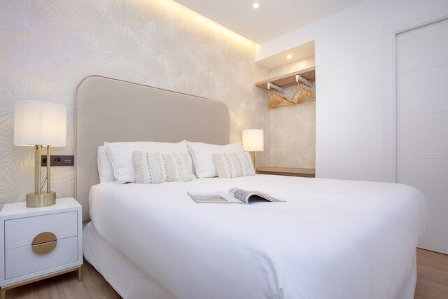 エクスクルーシブ アパートメント イン グラナダ センター アルホンディガ II