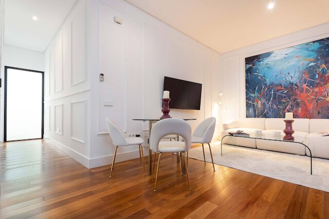 モダンアパートメント イン セビリア コラル デル レイ II