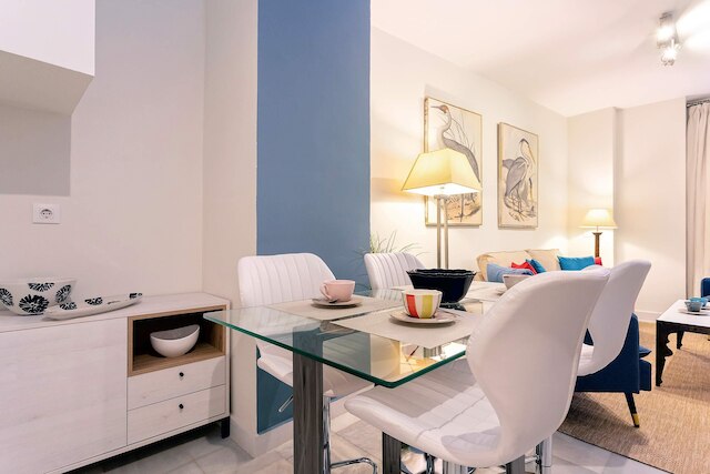 ラグジュアリーアパートメント イン セビリア サン イシドロ II