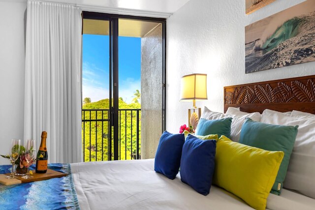 Kaanapali Shores 2 Free Rental Cars KBM Resorts Steps To Ocean 2 Units, 4 Bedrooms KS Ml-1538