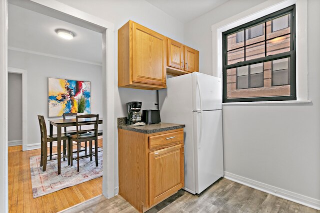 1BR Unit - Belmont J3