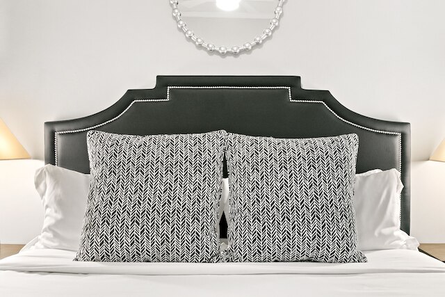 Chic 2BR Escape - Buckingham 1