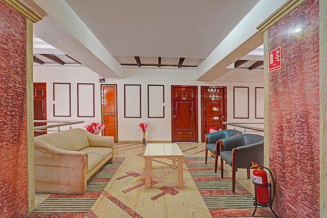 ファブホテル オーラ イン