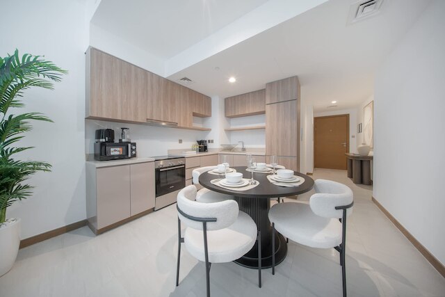 Extravagant 2 Bedroom in Urban Oasis Perfect for 6