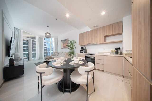 Extravagant 2 Bedroom in Urban Oasis Perfect for 6