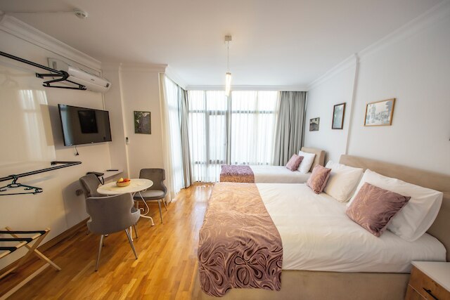 poseidon kınalıada pansiyon