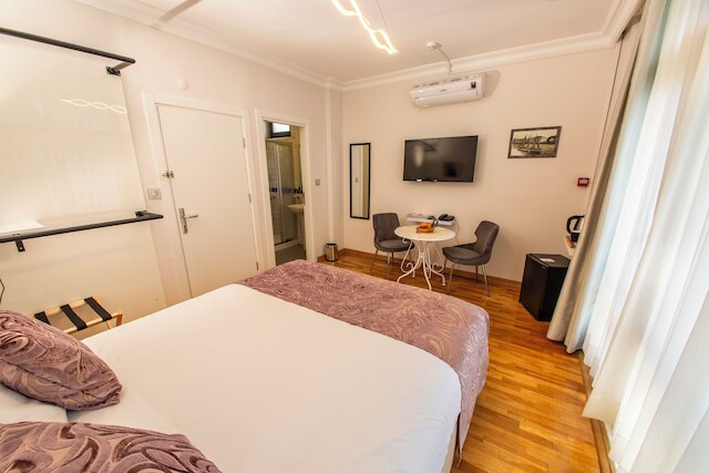 poseidon kınalıada pansiyon