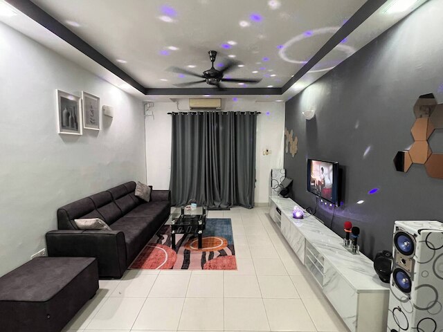 バリュールームズ イオン テブラウ シティ イケア カラオケ ムービーズ ファン