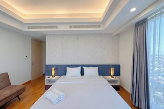 Spacious And Elegant 2Br At One East Penthouse & Residence Apartment